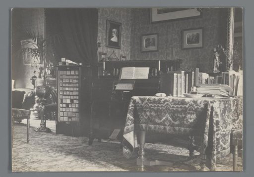 Interior of the house of Piet de Jong in Arnhem