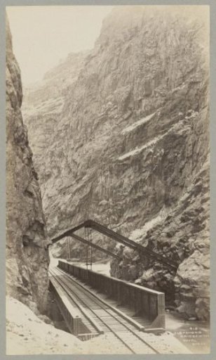 Railway bridge through the Royal Gorge near Cañon City