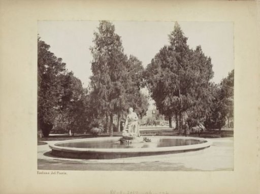 View of the fountain on the Pincio in Rome
