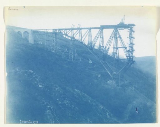 Construction of the Viaur Viaduct in France by the Société de Construction des Battignolles, 7 December 1900