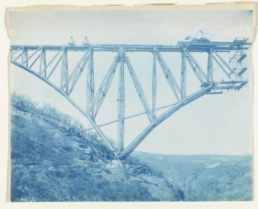 Construction of the Viaur Viaduct in France by the Société de Construction des Battignolles, 15 May 1901