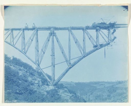 Construction of the Viaur Viaduct in France by the Société de Construction des Battignolles, 3 June 1901