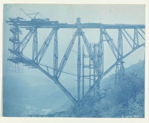 Construction of the Viaur Viaduct in France by the Société de Construction des Battignolles, 18 January 1902