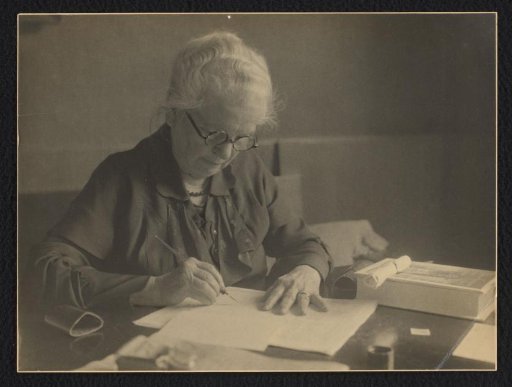 Margo Kessler-de Lange, writing