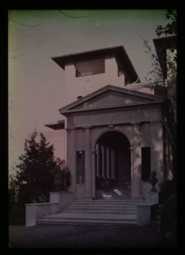 Portico of Villa La Fiorentina at Saint Jean Cap Ferrat