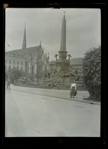 Film negative with a view of Leipzig and a house in Bünde