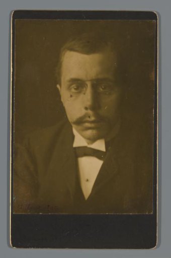 Portrait of Dr. Eduard Langemeier