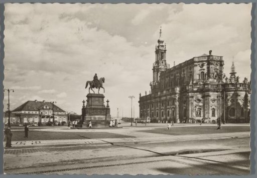 Dresden. Theaterplatz with "Italian Village"