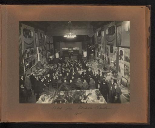 Page from the Diepenbrock family photo album with 1 photo of the League of Neutral Countries