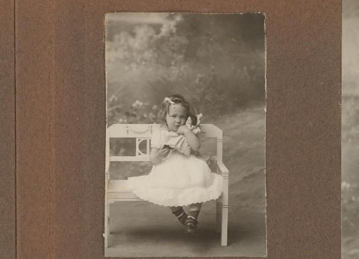 Studio Portrait of Thea Diepenbrock