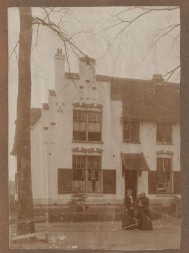 White villa in Laren