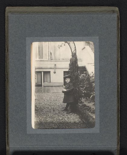 Portrait of Cay van den Berg in the garden