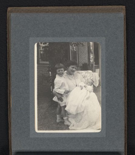 Portrait of Caroline, Cay, and Frank van den Berg in the Garden at Blaricum