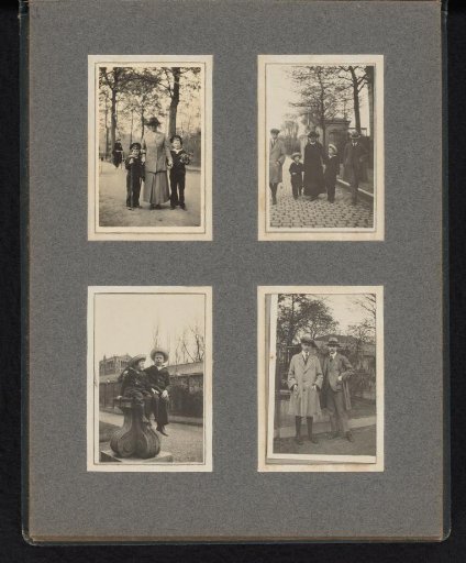 Caroline, Carel and Frank van den Berg, with their cousins Norbert and Willem, at Artis