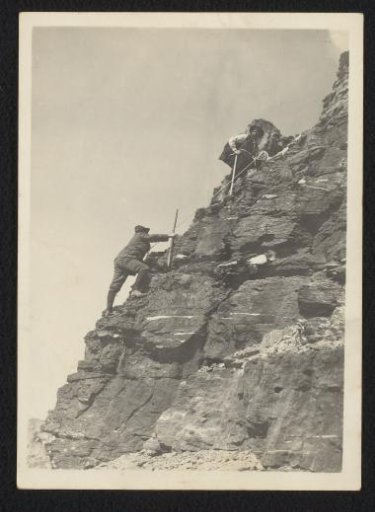 Two mountaineers on the Rotegg near the Titlis