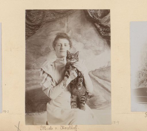 Portrait of Miele van Kerckhoff with a cat