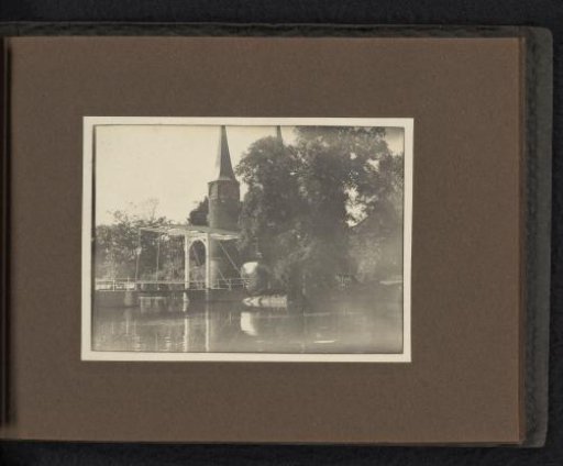 View of the Oostpoort in Delft
