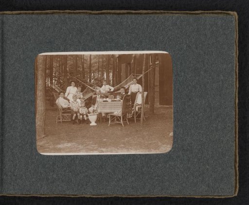 Family of den Berg at a Holiday House in Huis ter Heide, with Hendrik Herman van den Berg in the Center
