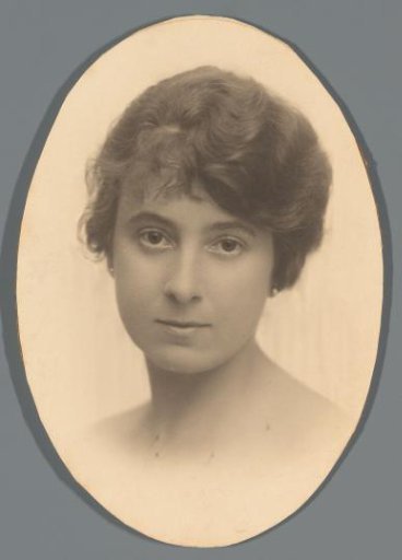 Portrait of Corrie van den Berg-Knottenbelt