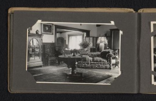 Sitting room in the country house De Wilde Zwanen in Laren