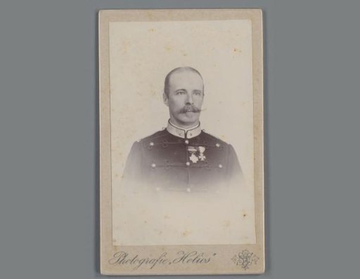 Portrait of an Unknown Man in Military Uniform, Possibly a Member of the Onnen-van den Berg Family