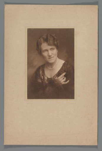 Studio portrait of a woman from the vicinity of the Onnen-Van den Berg family