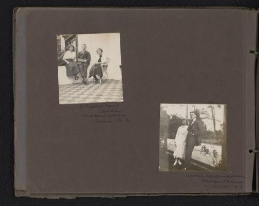 Loentje Onnen with her sister Milly, Frans Paut and Nico Vlaanderen in Hilversum