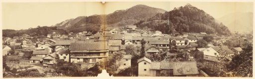 Panorama consisting of 3 photographs