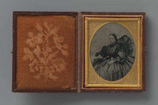 Portrait of Widow van Andel-van Schendel