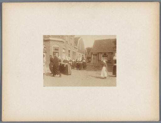 Churchgoers at Volendam