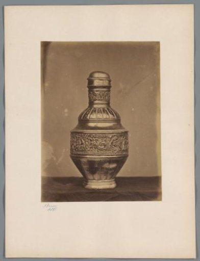 Earthenware vase from the collection of W. de Weckherlin