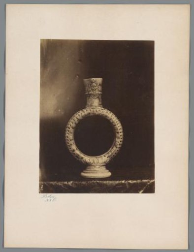 Earthenware vase from the collection of W. de Weckherlin