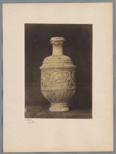 Earthenware vase from the collection of W. de Weckherlin