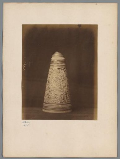 Earthenware vase from the collection of W. de Weckherlin
