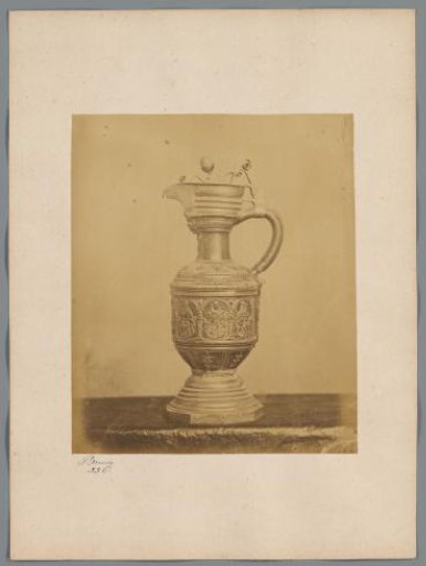Earthenware vase with handle from the collection of W. de Weckherlin