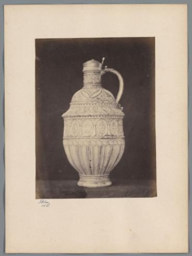 Earthenware vase from the collection of W. de Weckherlin