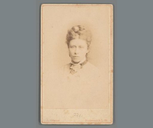 Portrait of Geertrui Martina van Haren Noman-Willemstijn