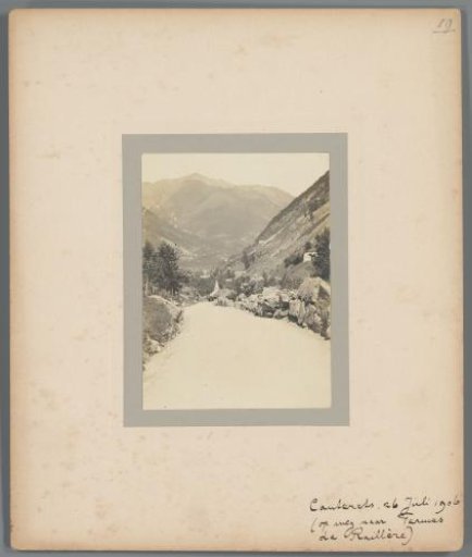 Road between Cauterets and La Raillère