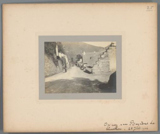 Road near Bagnères-de-Luchon
