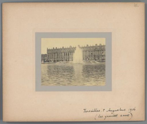 Fountain at the Palace of Versailles