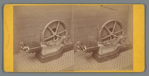 Combustion engine with horizontal cylinder