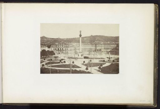 Schlossplatz and New Palace in Stuttgart
