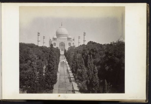 View of the Taj Mahal at Agra, Uttar Pradesh, India