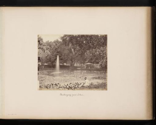 View of a park with fountain in Buitenzorg