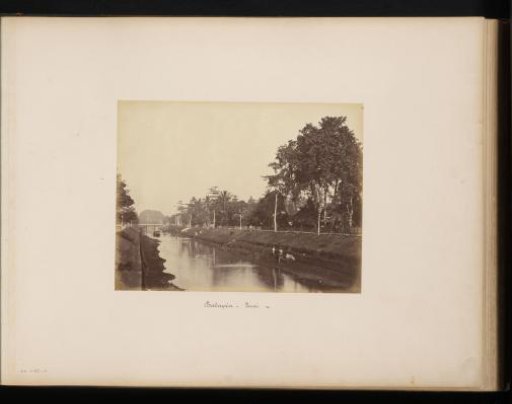 Canal and quay in Batavia