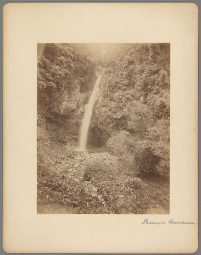 Waterfall in West-Sumatra