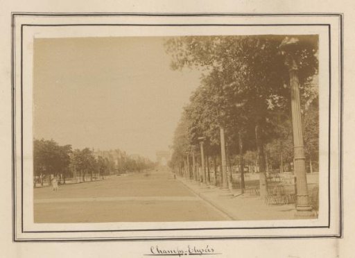 Avenue des Champs-Élysées viewed towards the Arc de Triomphe, Paris