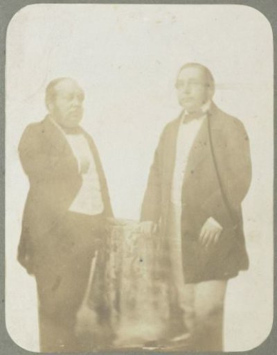 Portrait of the Oppenheim family, brothers-in-law of the photographer