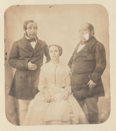 Portrait of the Oppenheim family, in-laws of the photographer