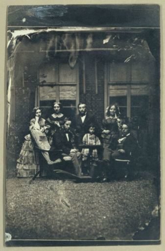 Group Portrait of the Asser and Oppenheim Families in a Garden